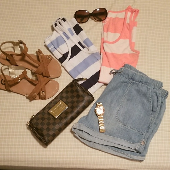 Old Navy Tops - Perfect tee tank top bundle